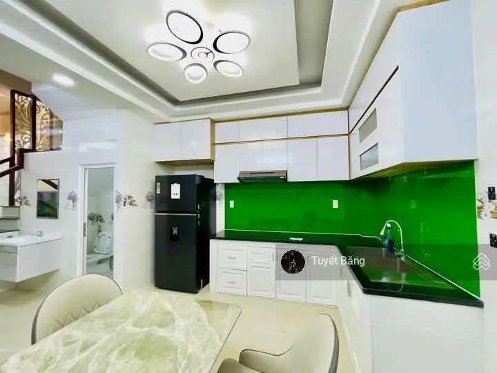 Thanh lý nhà Đ.Số 10,P.Tam Bình,Tp.Thủ Đức.Giá chỉ 3 tỷ 050 tr .Cách Cầu vượt gò dưa chỉ 700m.