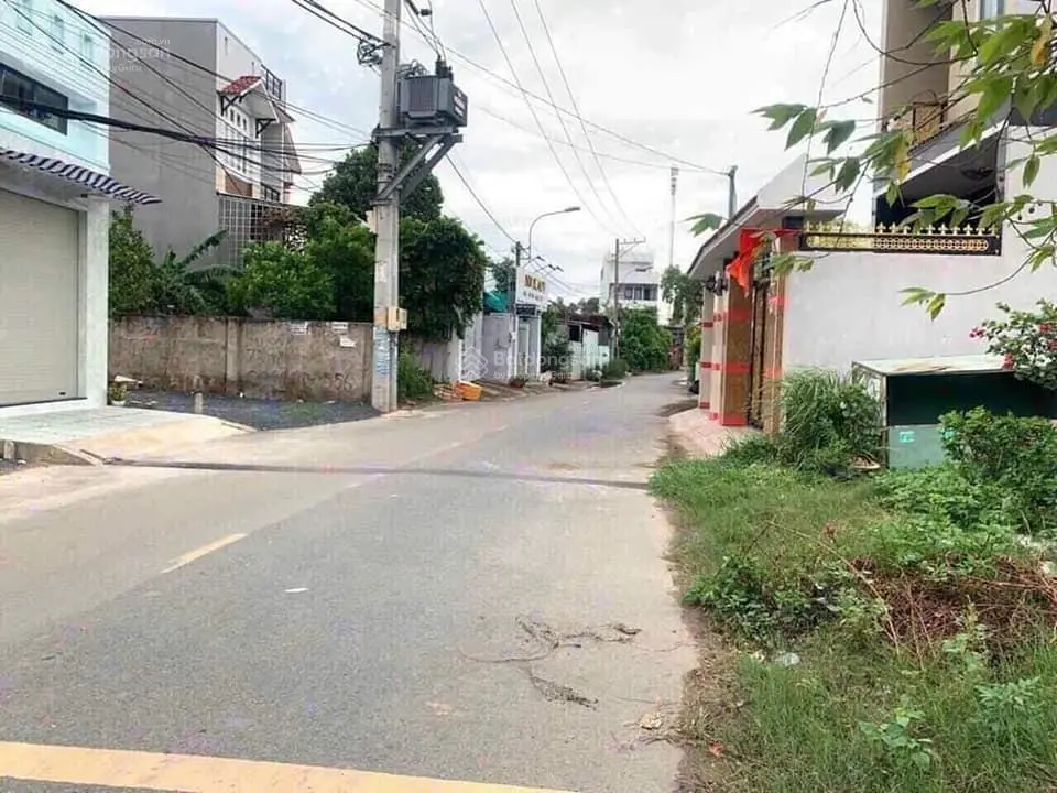 Cần vốn bán lô thổ cư tâm huyết 114m2 (5x23) Đường Trần Văn Chẩm, xã Tân Thông Hội, sổ hồng. 1tỷ280