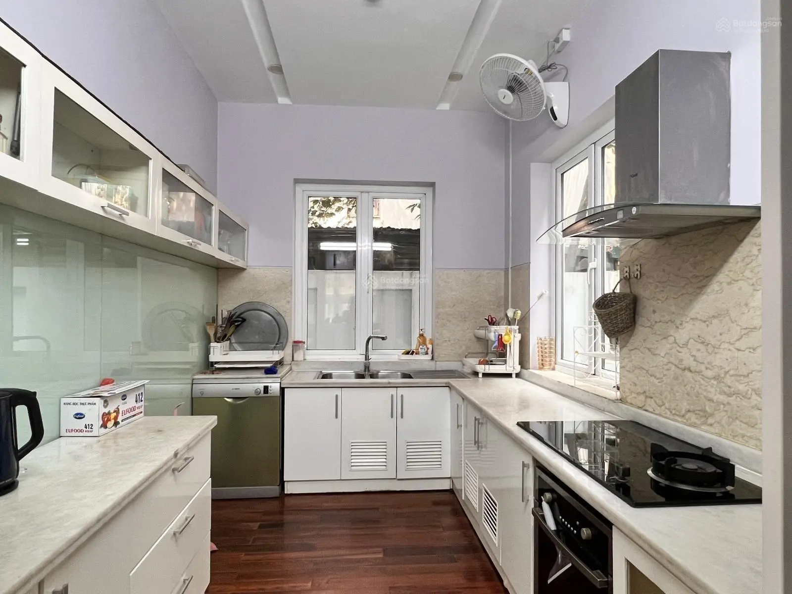 Bán cặp BT góc Linh Đàm 613m2, 4 tầng, 1 hầm, MT 50m. Kinh doanh đa chức năng, hạ chào 180 tỷ ctl.