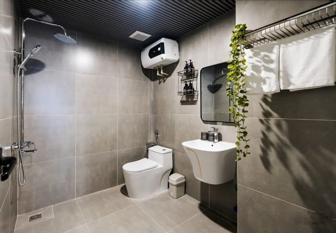Hot, bán nhà NGUYỄN CHÍ THANH-ĐỐNG ĐA-HÀ NỘI, DT: 105m2 x 6 Tầng - MT: 4,85m / Giá: 28,8 Tỷ