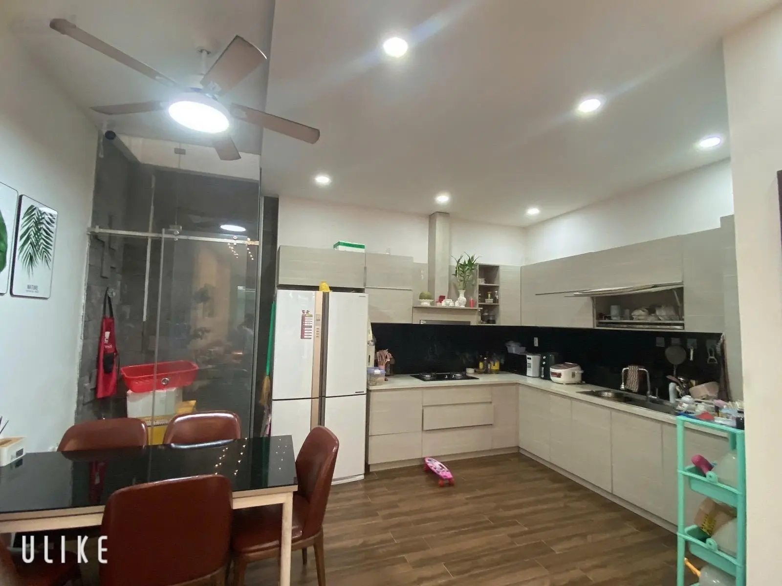 Nhà đẹp kiên cố xách vali vào ở ngay - giảm chào 300 triệu - Chỉ còn 6,5 tỷ có ngay Hàn Mạc Tử
