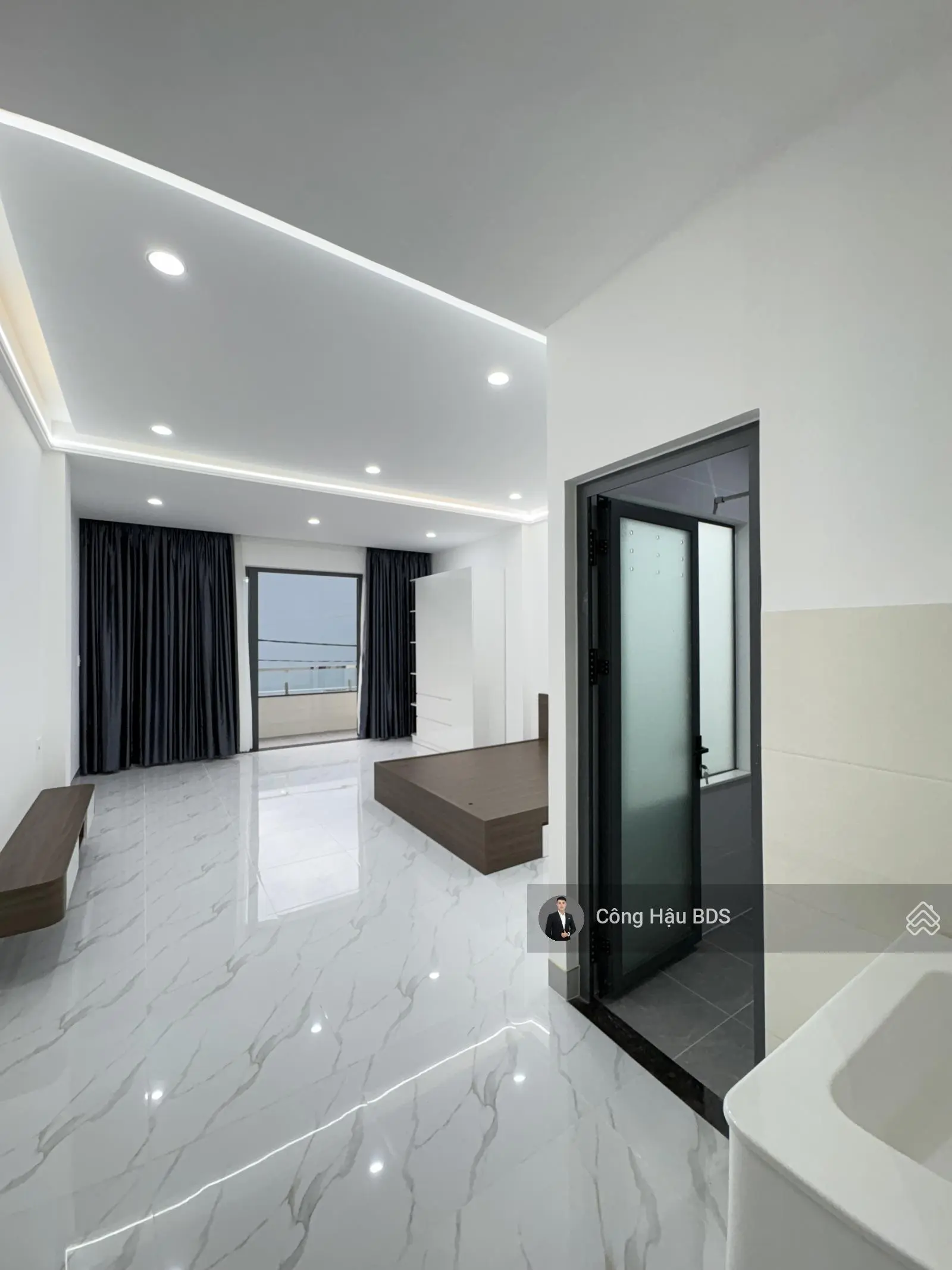 Nhà Vừa Hoàn Thiện- Chuẩn Luxury. Trệt- 2 Lầu. 5 PN- 5WC. DT: 146M2. KDC Cao Cấp. Giá: 6 Tỷ TL