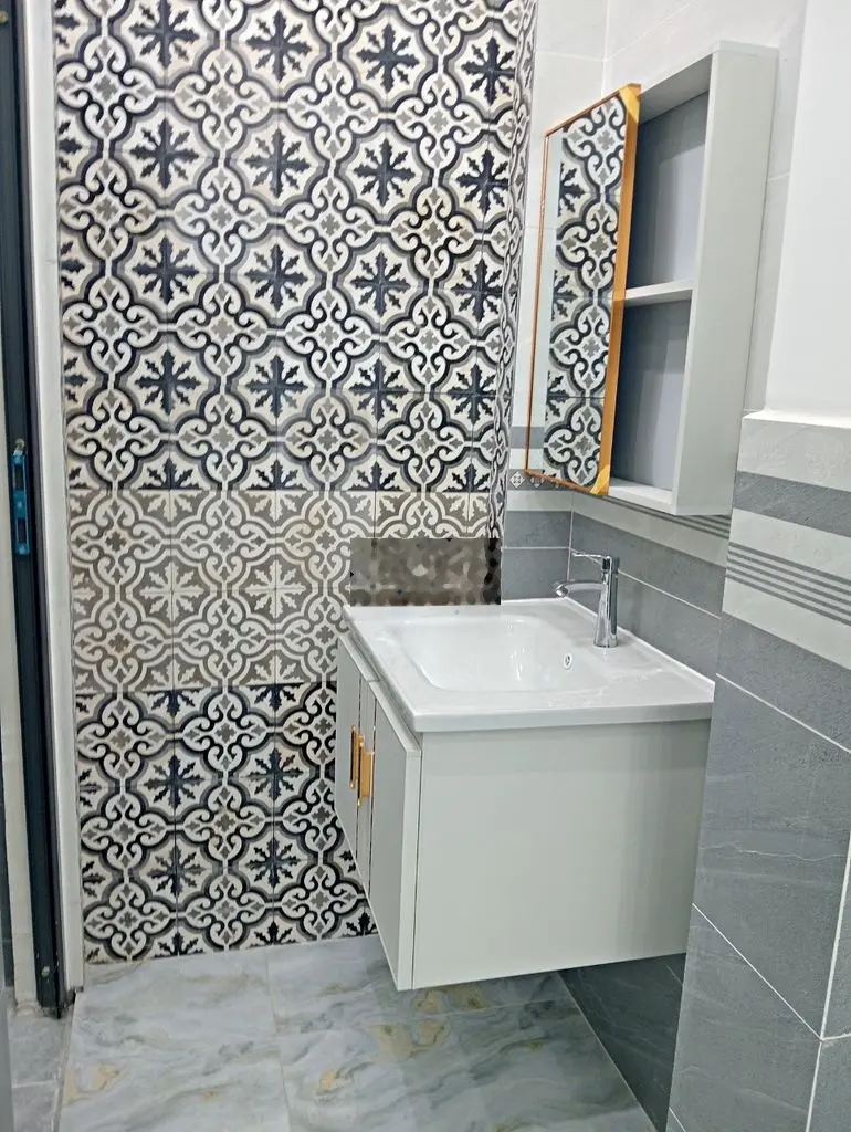 NHÀ HẺM 88 1 LẦU THÁI PHIÊN Q11