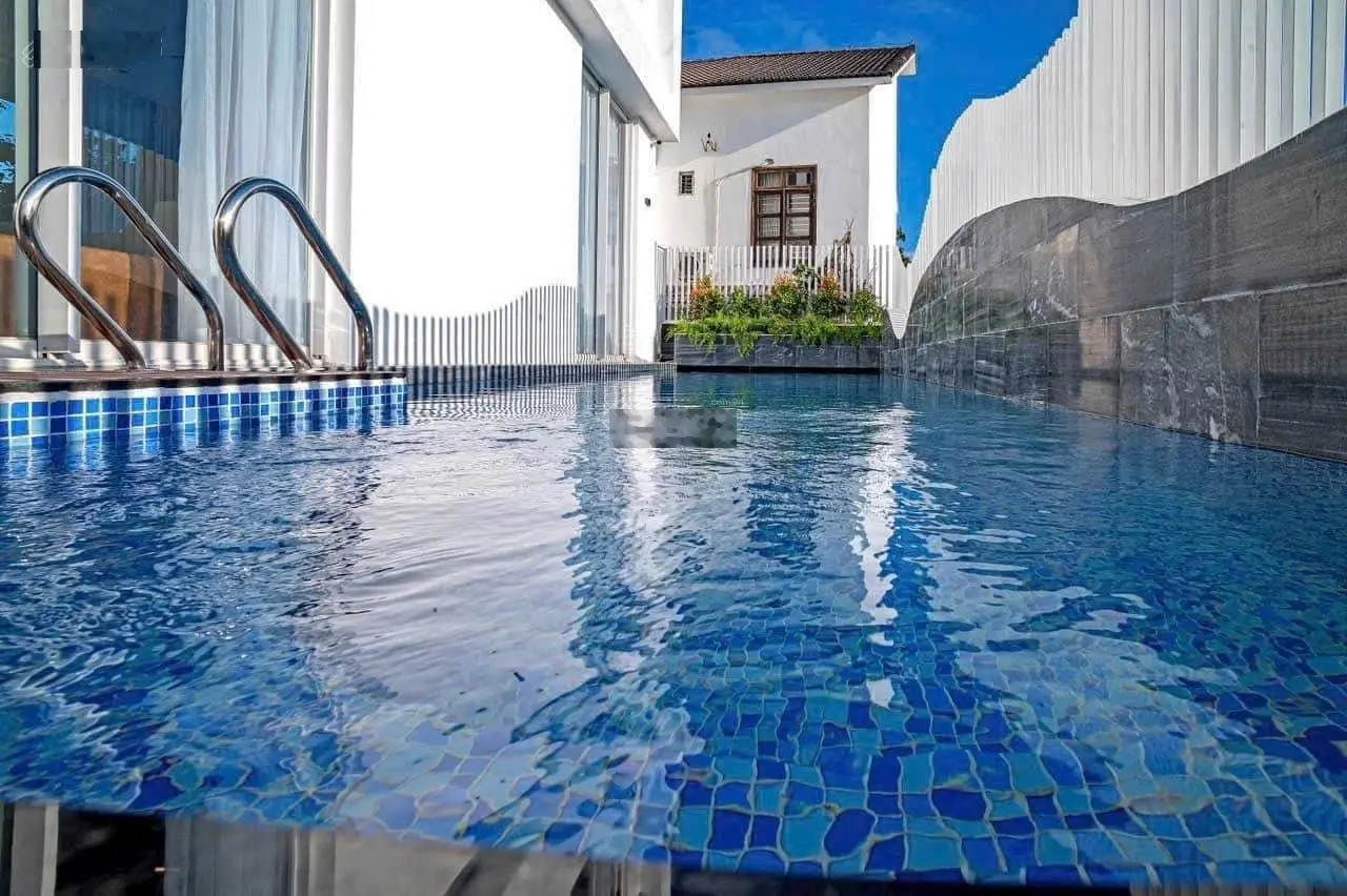 Bán Villa đường 15m SONG HÀO sang xịn mịn đang cho thuê 65tr/1th