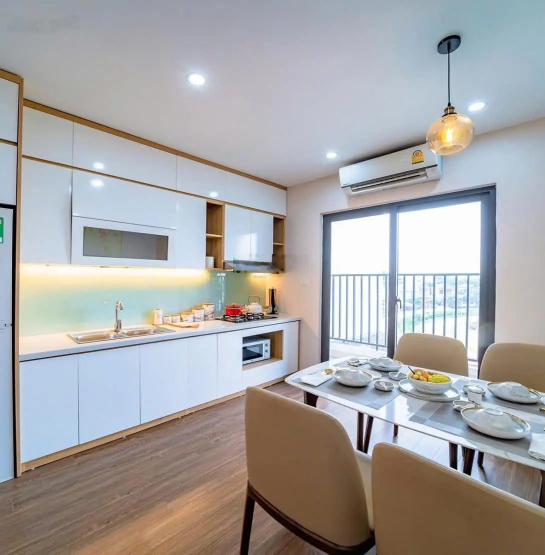 Chính chủ cần bán căn hộ 2PN toà B - hướng thành phố, đường cao tốc