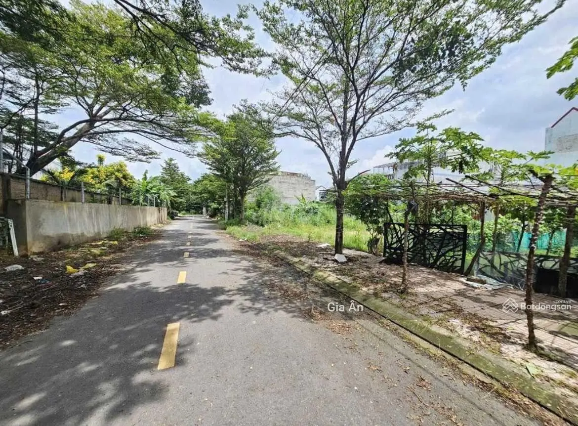 Kẹt ngân hàng cần bán nhanh đất 120m2/650tr MTĐ Phạm Ngọc Thảo, Mỹ Thạnh An, Bến Tre gần Chợ P7