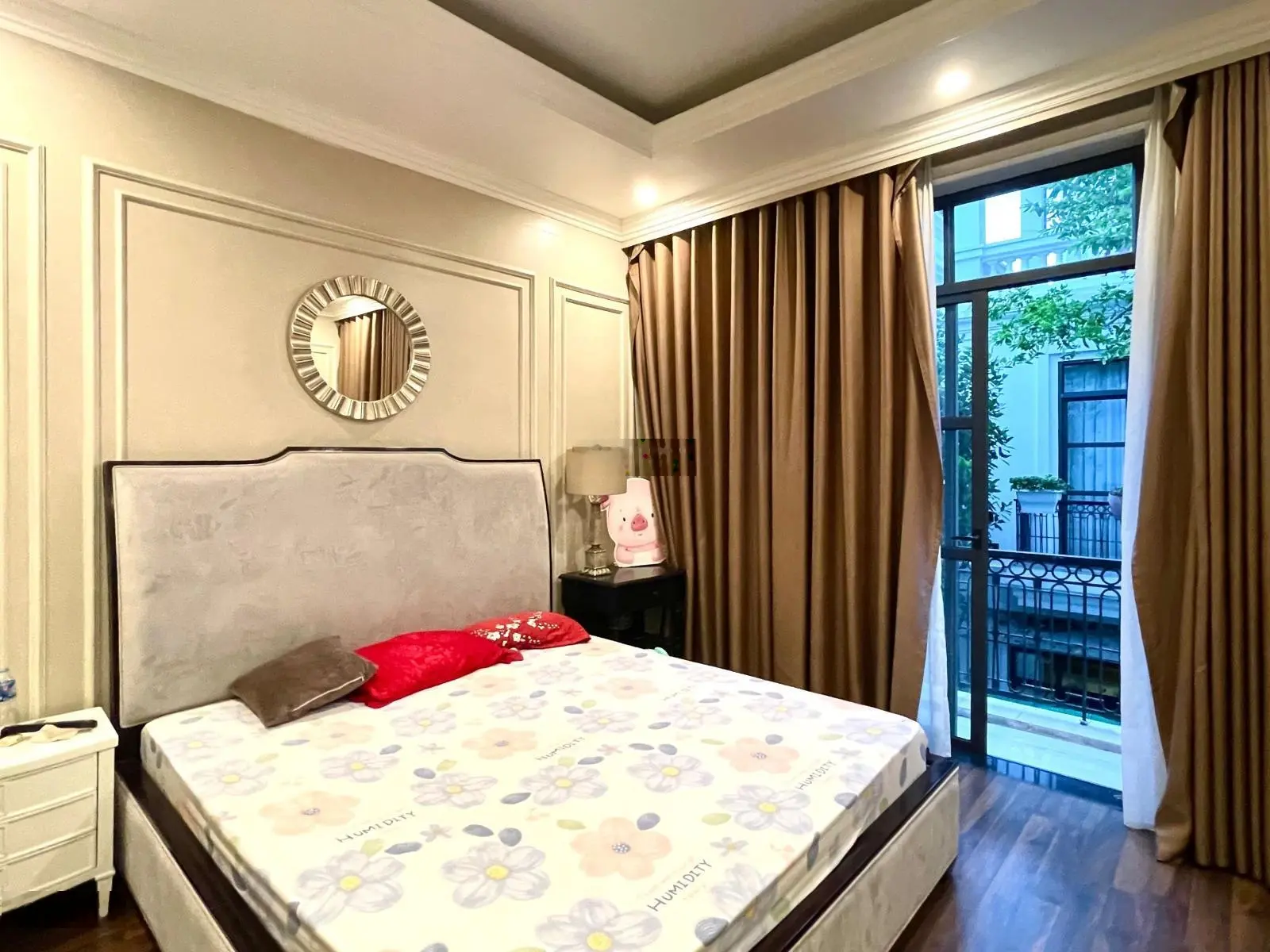 Song lập 200m2 Paris. Vị trí VIP, đường thông, cạnh công viên, bể bơi các tiện ích