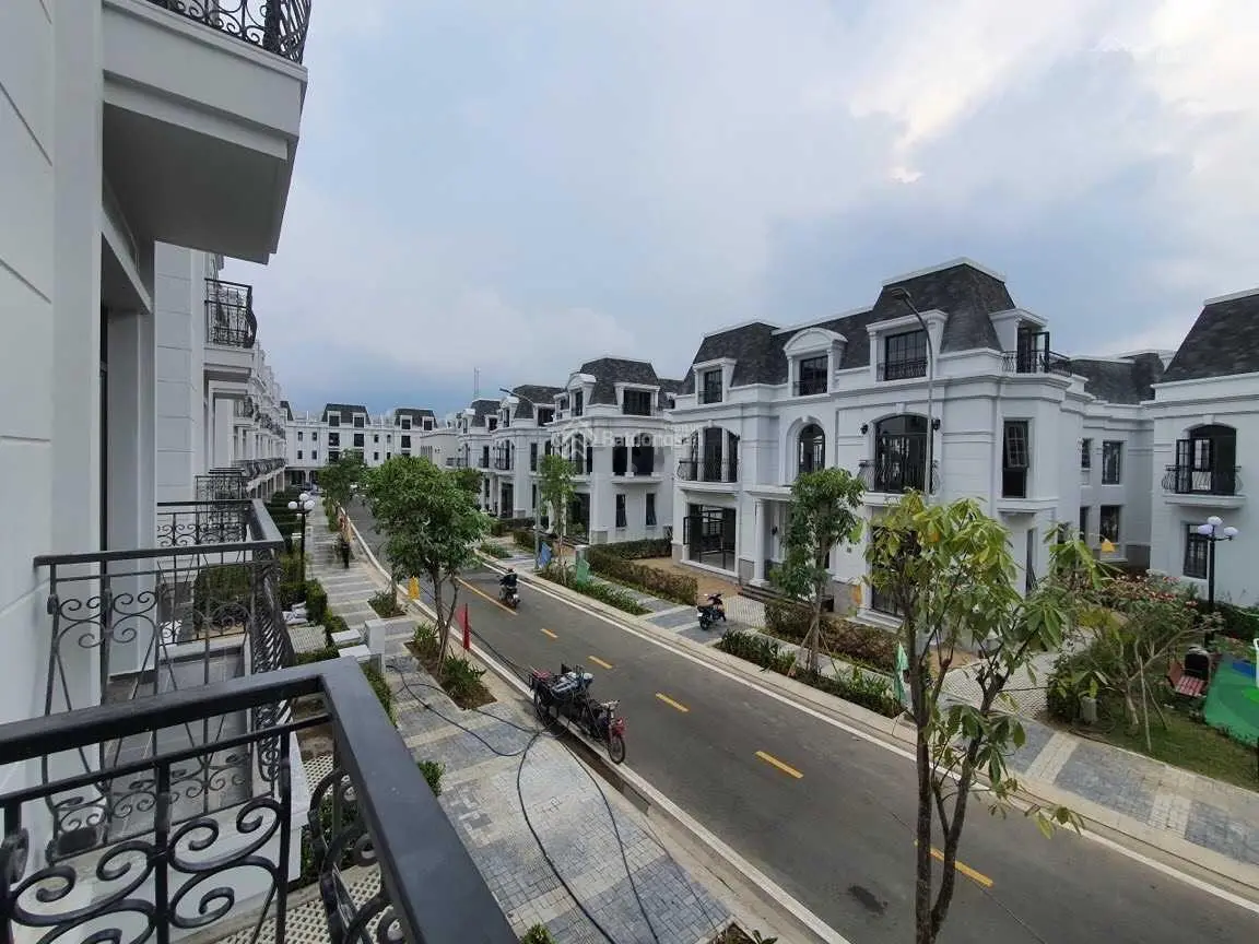 GẤP. Chủ gửi bán gấp nhà Amelie Villa, 111m2 - 11,8 tỷ, 120m2 - 13 tỷ, 200m2 - 21 tỷ, 300m2 - 27 tỷ