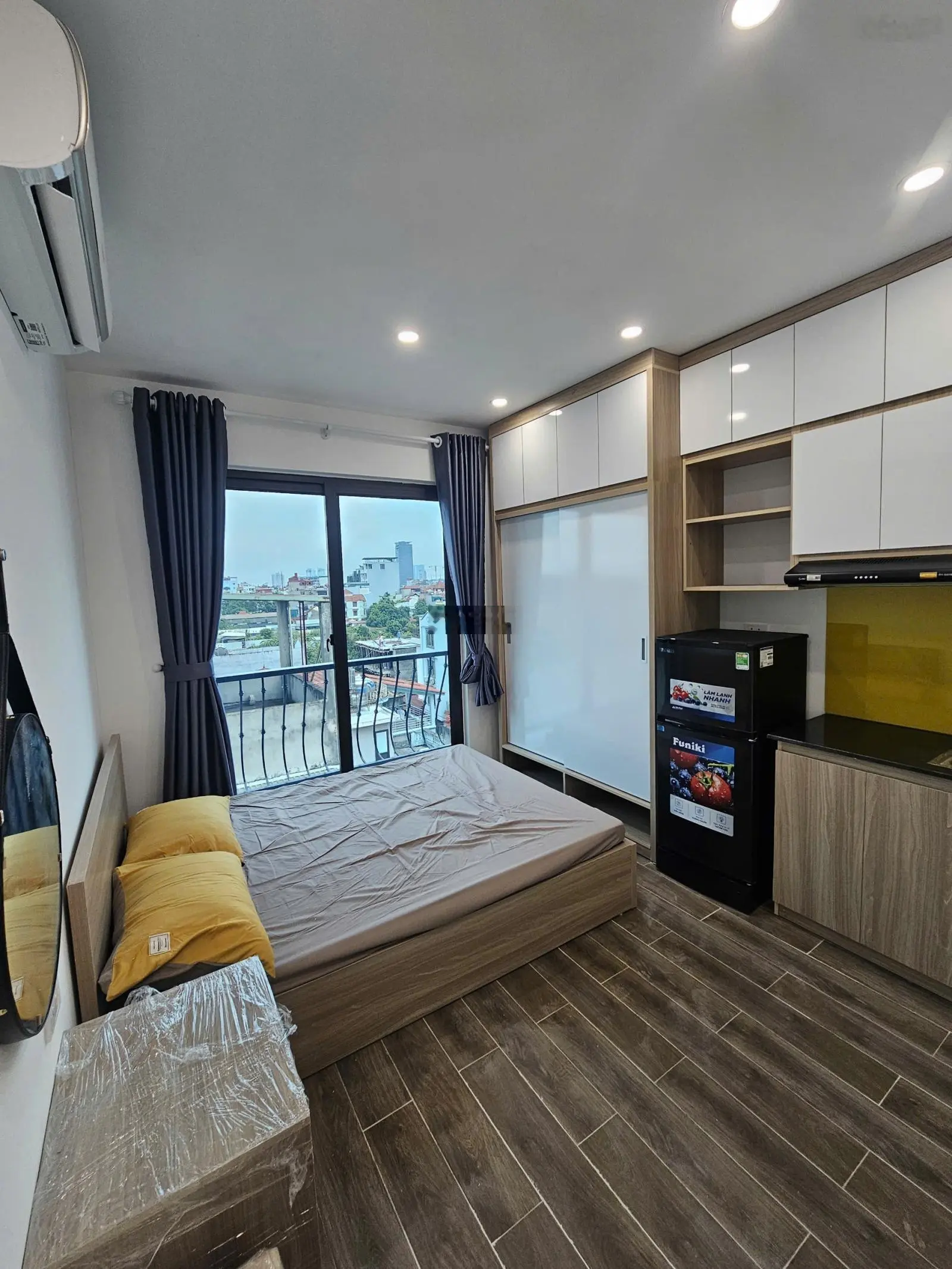 Cần bán gấp nhà dòng tiền cao phố Xuân Đỉnh 100m, 7T, lô góc, 28 P khép kín đủ đồ, thang máy giá tố