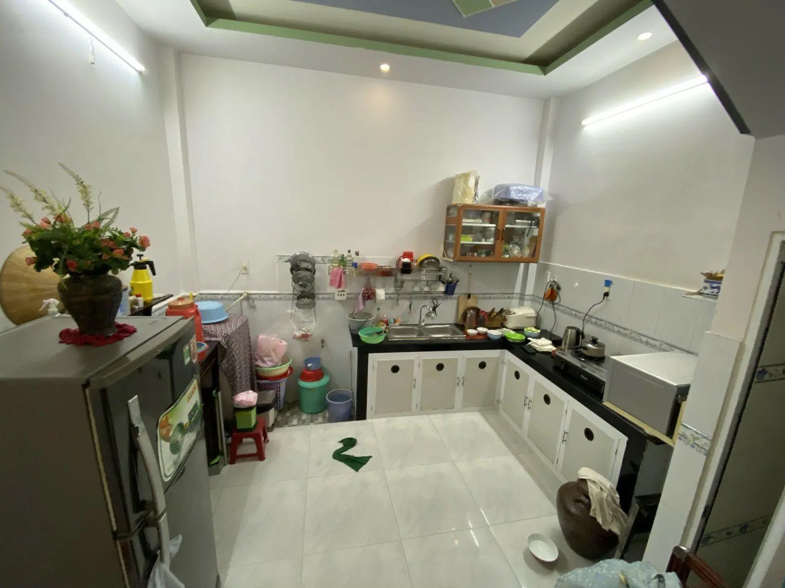 Nhà mới cứng - hẻm 4m - DT 38m2 - 1 trệt 1 lầu