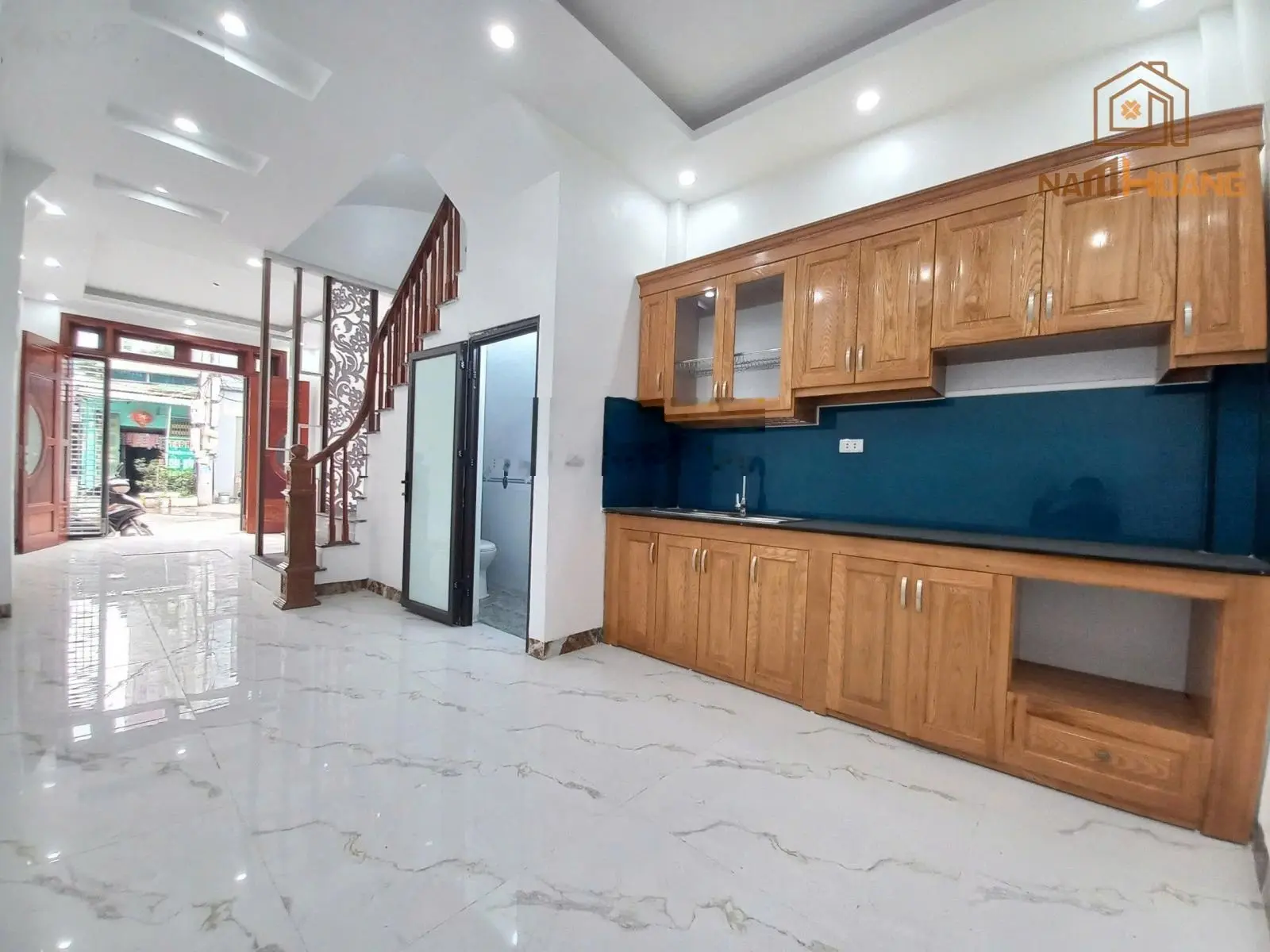 Nhà Phố Xốm ĐH Đại Nam 200m ô tô đỗ quay đầu XD40m2*4T*5PN mua ở cho thuê dòng tiền Lh 0978 939 ***