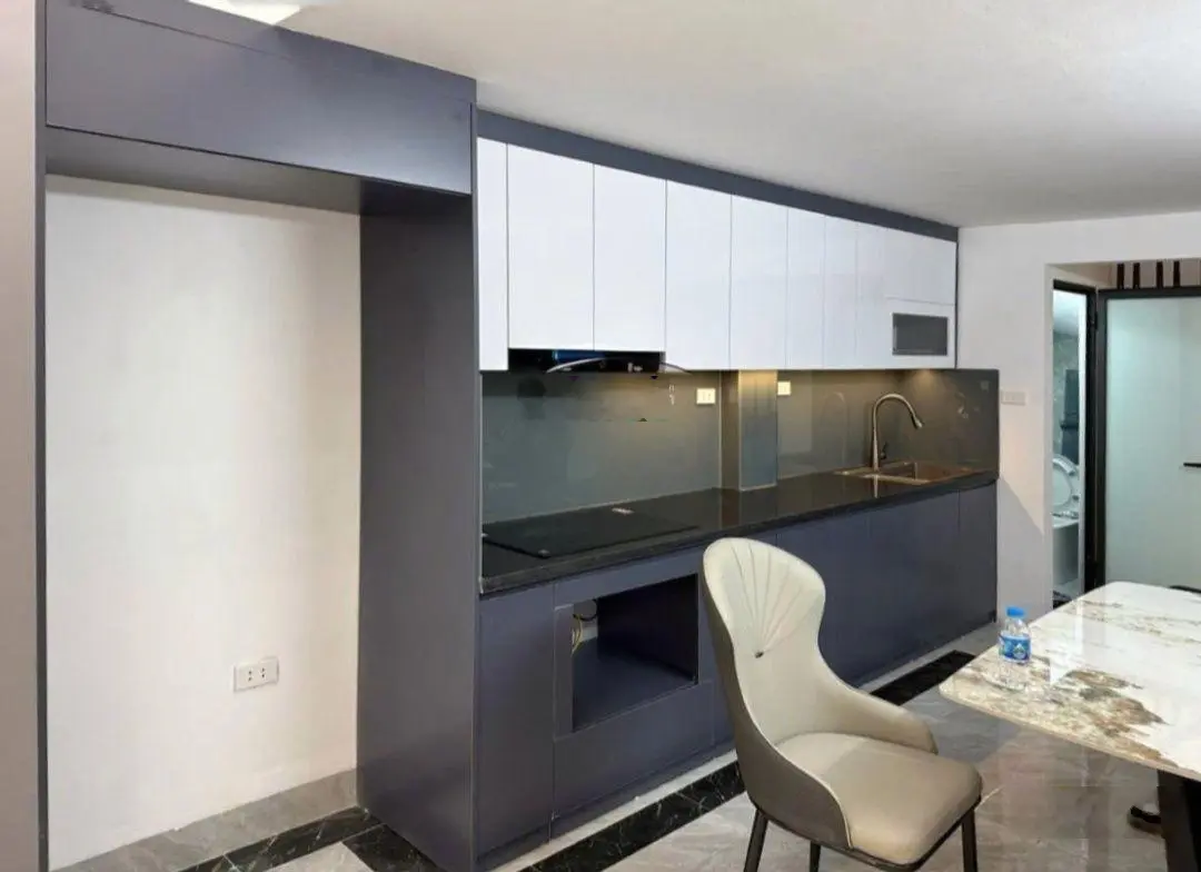 Nhà đẹp đầm hồng, khương trung, 35m2, 5 tầng, 4 ngủ, 6.85 tỷ. thoáng sáng, ngõ đẹp gần ô tô