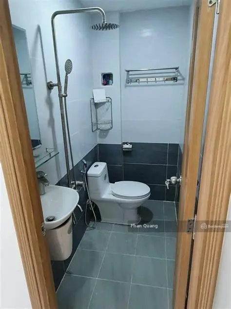 Bán nhà 1 trệt 1 lầu 150m2 trung tâm thị xã trảng bàng, nhà mới 100% sổ hồng riêng giá: 900 triệu