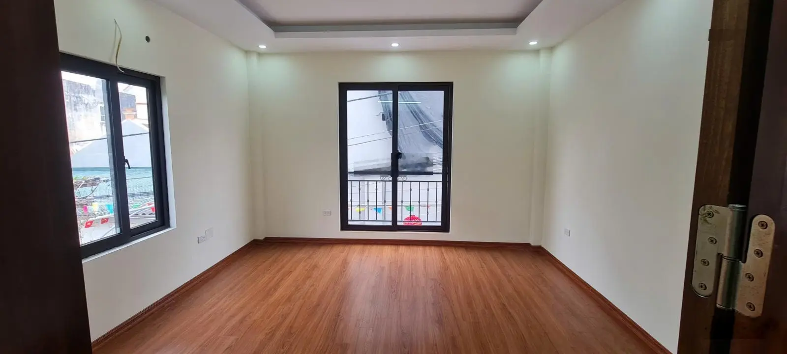 Bán nhà phố Tân Lập, Đan Phượng. Cạnh trục đại lộ Tây Thăng Long. Lô góc kinh doanh ôtô vào nhà