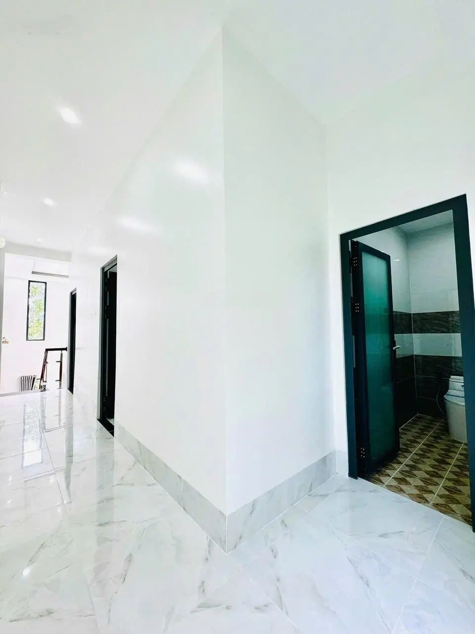 Nhà trệt lửng hẻm hai bà trưng cách mặt tiền chỉ 20m