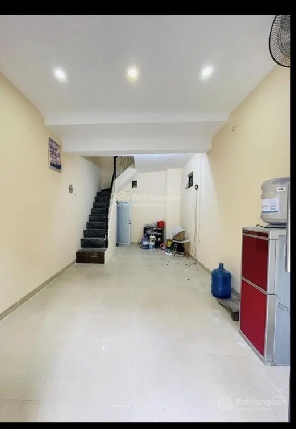 Bán gấp nhà mặt phố Thịnh Liệt 22m2, 5tầng, 3 mặt thoáng mát, giá 3,95 tỷ