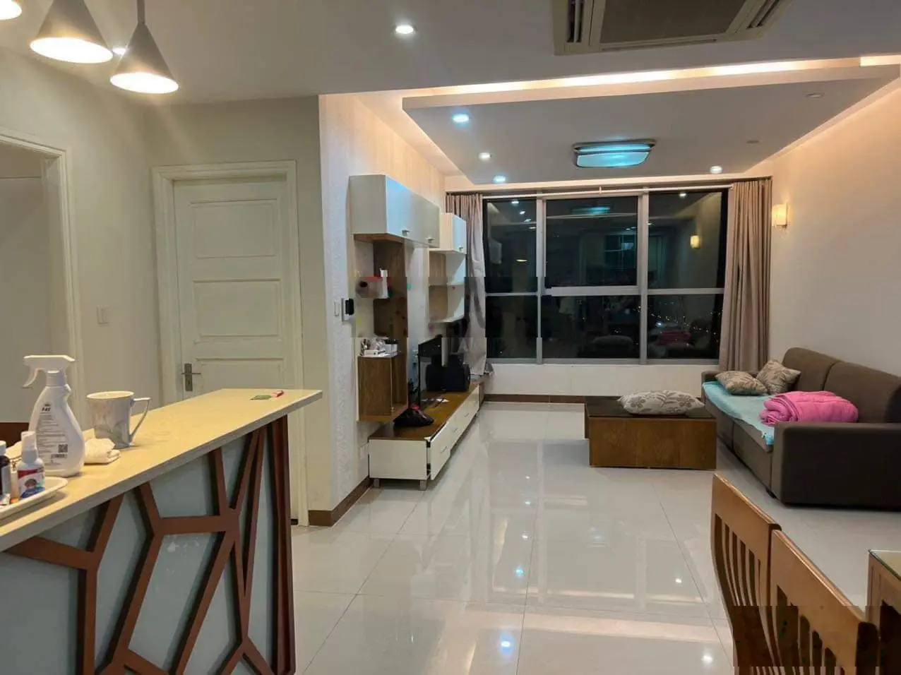 Chủ cần bán gấp căn hộ tại Masteri West Heights. 3N + 2VS. BC Đông bắc, view hồ siêu nét
