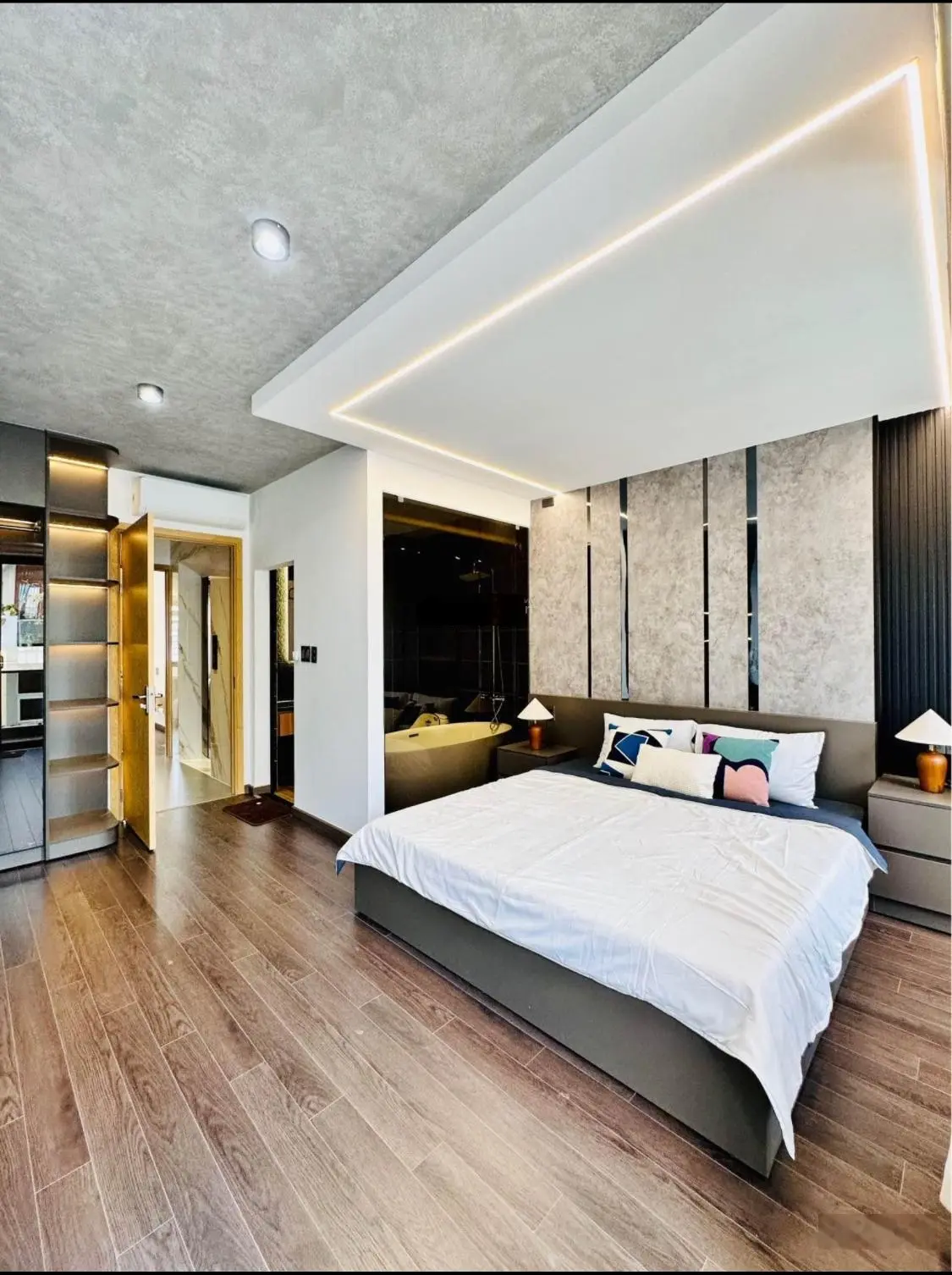 Bán nhà đẹp 3 tầng Đường Số 4, Hiệp Bình Phước, TP.Thủ Đức. Giá 4,72 tỷ/ 59,4m2 - Sổ sẵn, hoàn công