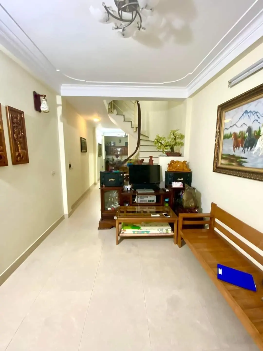 Bán gấp nhà riêng phố Thái Thịnh 55m 5Tg MT 3,6m chỉ 10,5 tỷ ô tô tránh 10m full nội thất.
