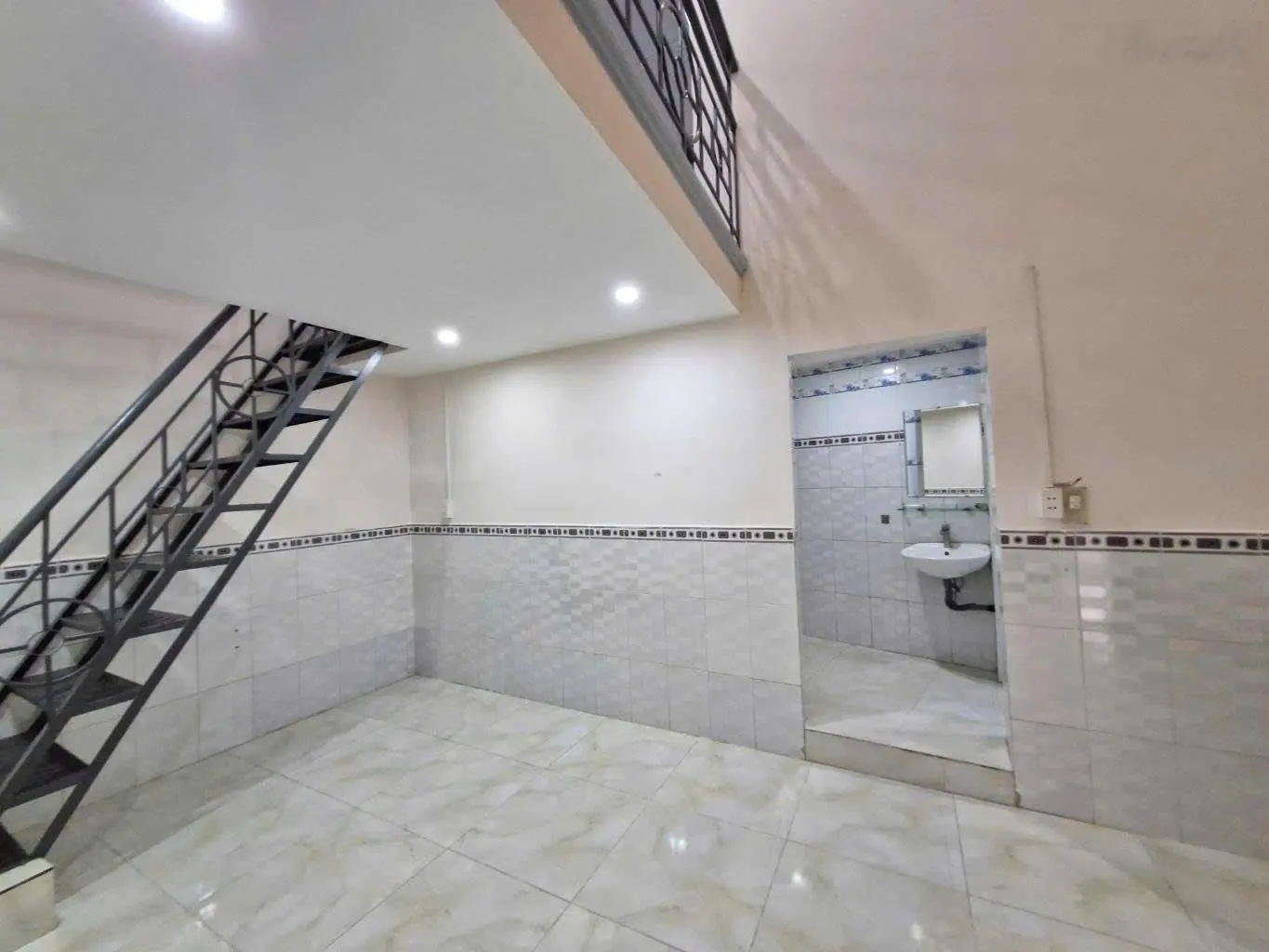 Bán nhà trung tâm Linh Chiểu, Thủ Đức