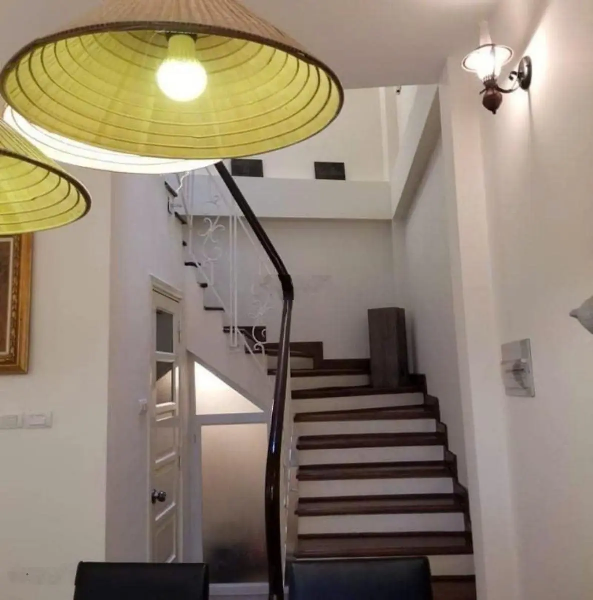 Siêu phẩm biệt thự vip, âu cơ, tây hồ - 90m2 - ô tô - mt 8m- lô góc - sát hồ tây - giá 31 tỷ hơn .