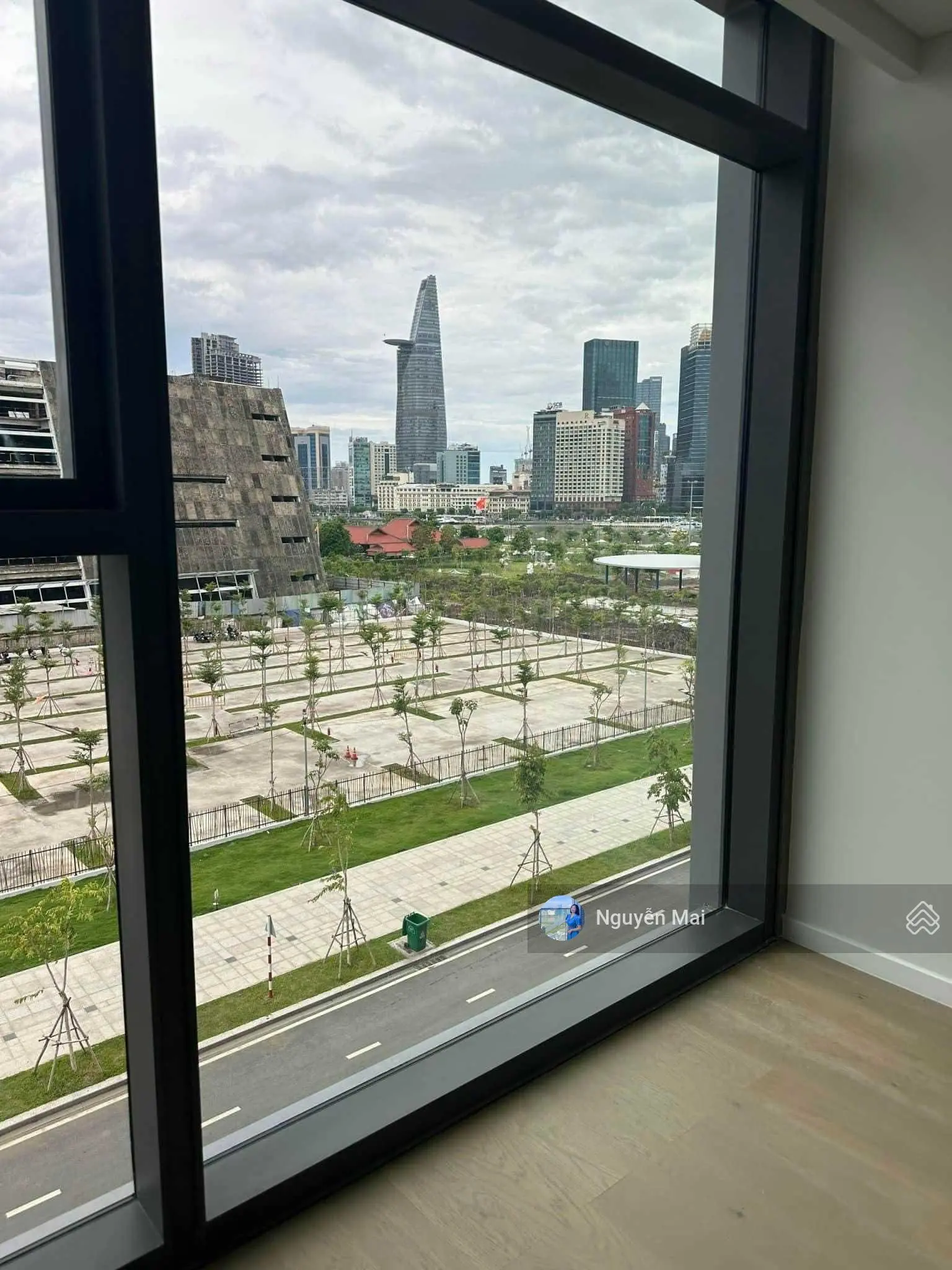 Em Mai cần bán 3PN The Opera view trực diện sông SG Bitexco