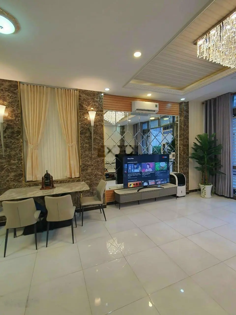 Bán nhà HXH 1979 Huỳnh Tấn Phát , thị trấn Nhà Bè gần cầu Phú Xuân ngay Q7. Giá: 6.5 tỷ DT: 5x10m