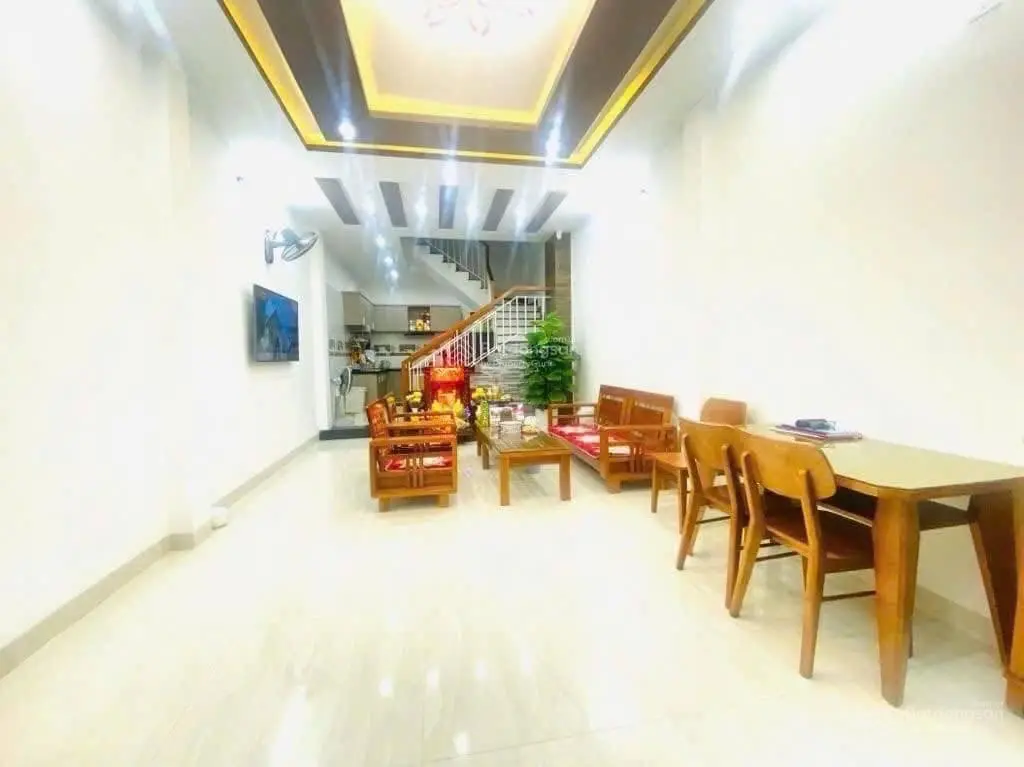 Bán nhà mặt tiền Lưu Trọng Lư, DT 70m2 2 tầng giá 6,5 tỷ tl
