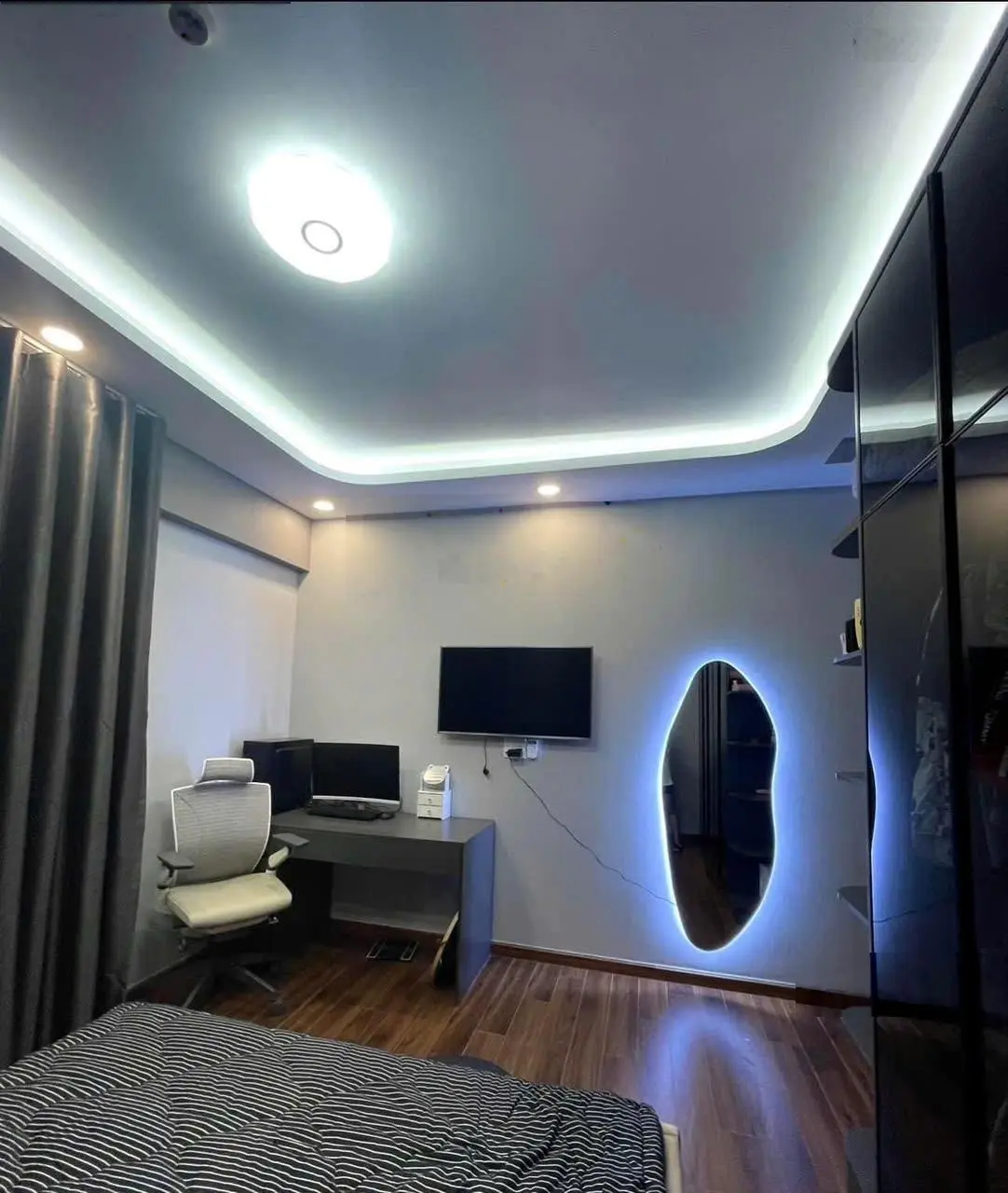 Cần bán gấp căn hộ Akari Nam Long ,Dt 79m, 2 pn, 2wc, tặng nội thất ,Sổ Hồng , Giá bán 3.6 tỷ