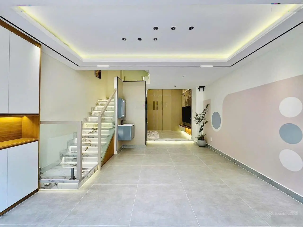 Căn nhà nằm gần nhiều tiện ích ở nguyễn khuyến giá đang chào bán 2ty1 dt 45m hẻm oto