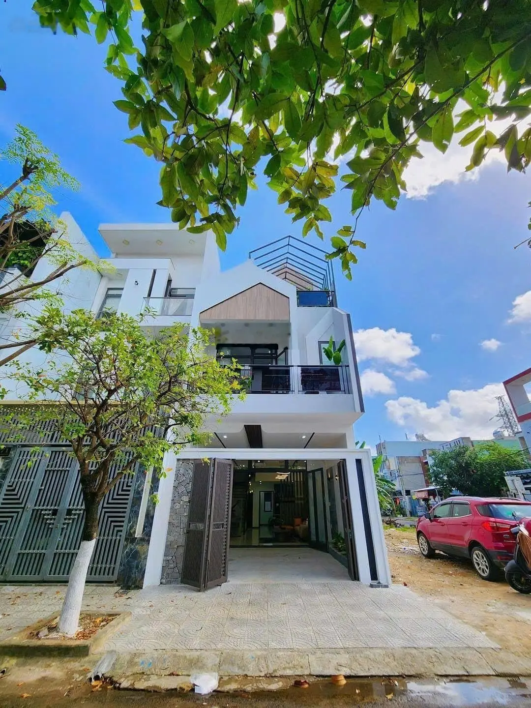 Chính chủ cần bán gấp căn nhà Đường Lê Thị Chợ, SHR, DT 60m2, hỗ trợ vay 60%, liên hệ: 0793 051 ***