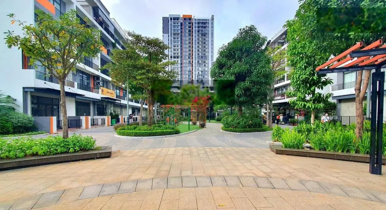 Bán gấp căn liền kề 75,6m2 view công viên 6000m2 tại Bình Minh Garden Phố Đức Giang Giá 16,5 Tỷ