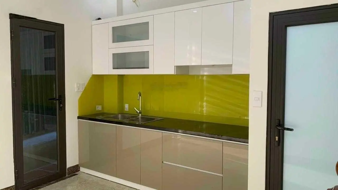 Chính chủ bán nhà Đông La 36m2, ô tô đỗ cửa, ngõ thông