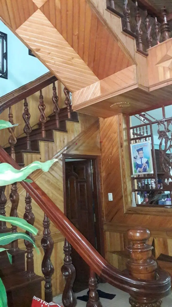 Chào bán căn Nhà 3,5 tầng mặt tiền đường Mỹ An 7, công năng đầy đủ với 7PN