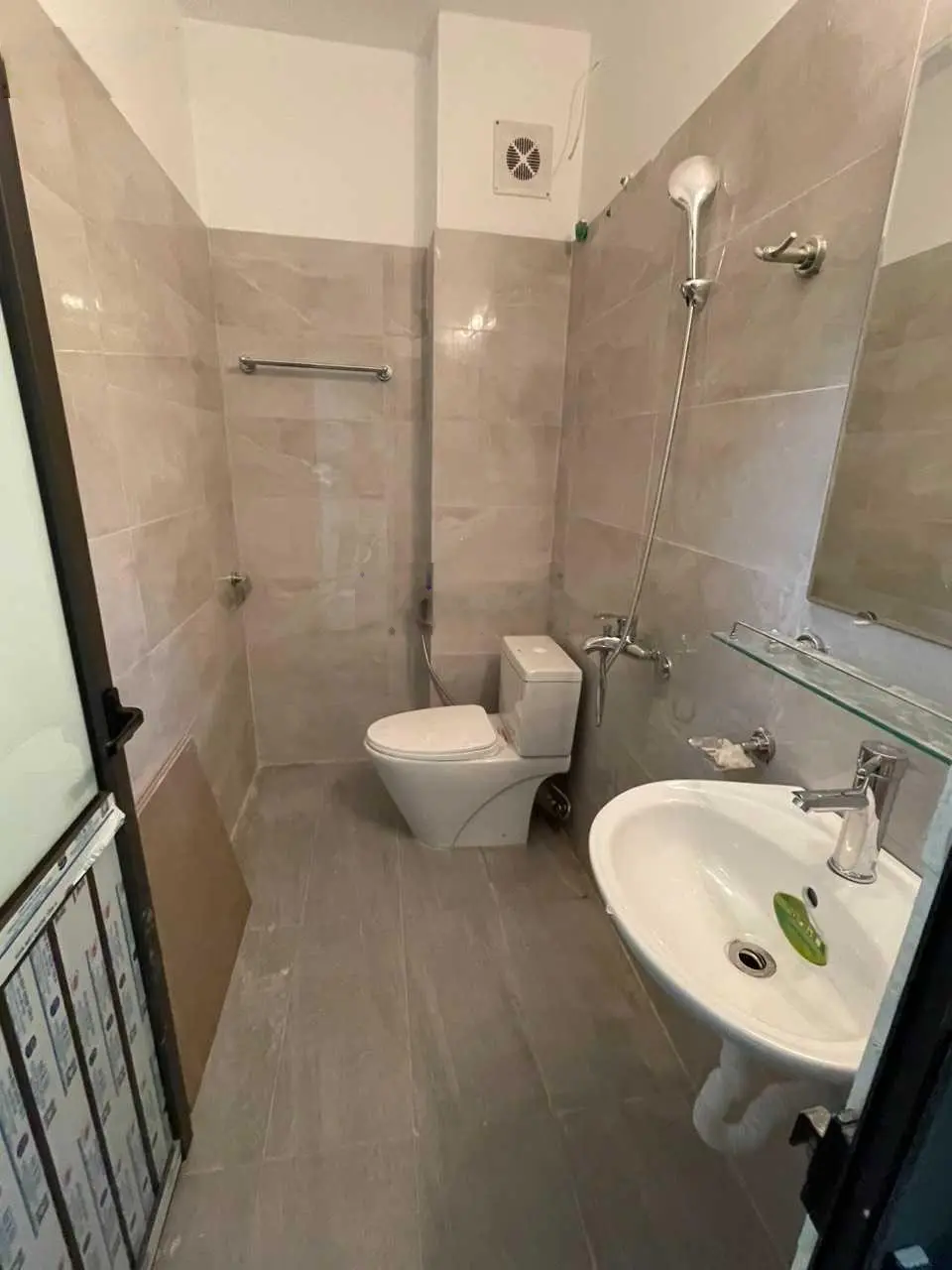 2,25 tỷ nhà 33mx4T gần Đại Học TDTT Cách QL6 3 phút đi xe, Siêu thị Lan Chi 2km