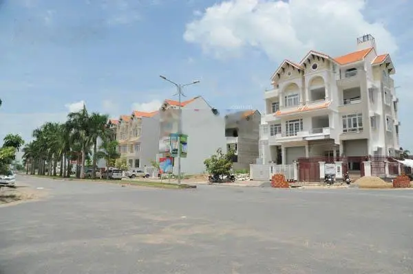 Thanh lý đất ngay khu dân cư Phú Mỹ. Q7. Cách cầu Phú Mỹ chỉ 300m. Chỉ 5tỷ890 đã sở hữu ngay lô đất