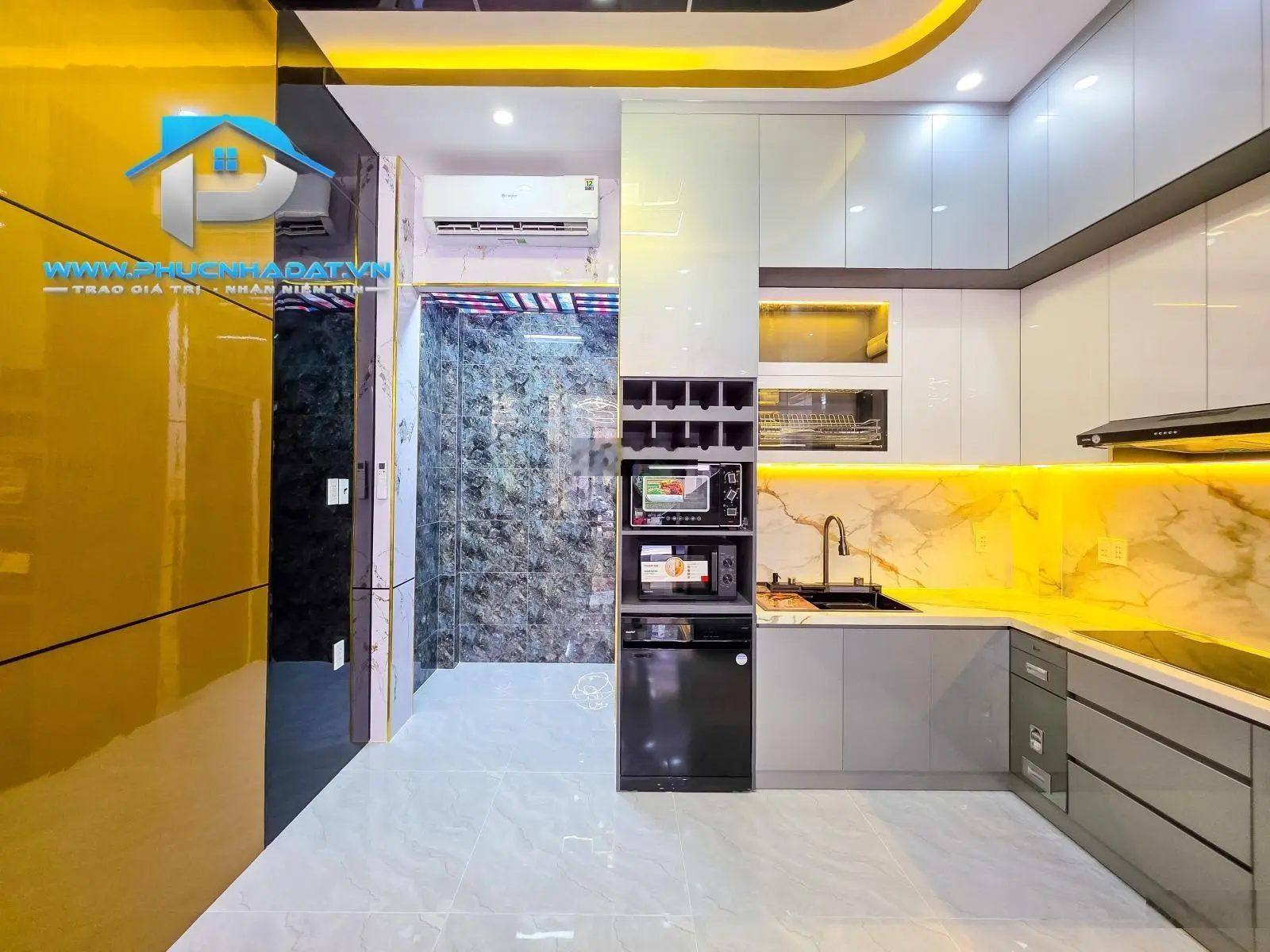 Nhà đẹp hiện đại chỉ xách vali vào ở sử dụng điện thông minh Smarthome - Giá 6.8 tỷ, 4x13m