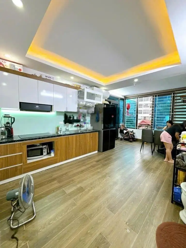 Bán nhà đẹp Ba Đình, khu an ninh tốt, ở cực sướng. 6 tầng thang máy sịn sò