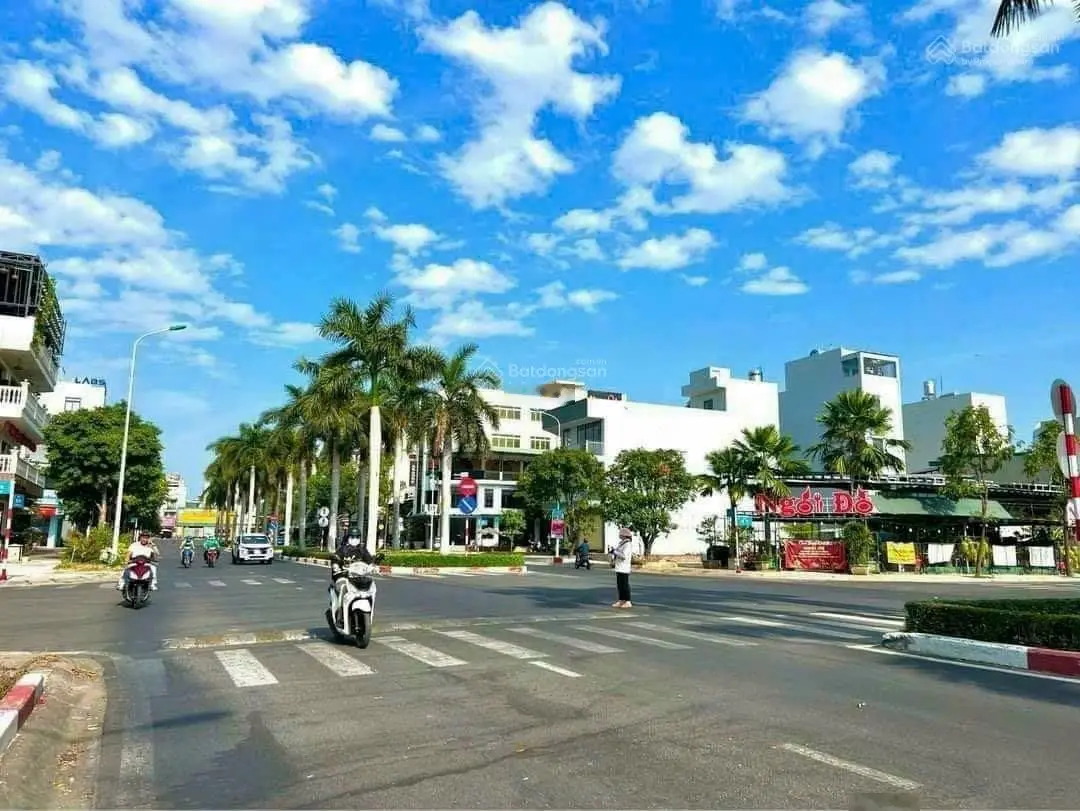 Bán gấp lô đất trung tâm hành chính TP Dĩ An, Bình Dương. Giá cực rẻ