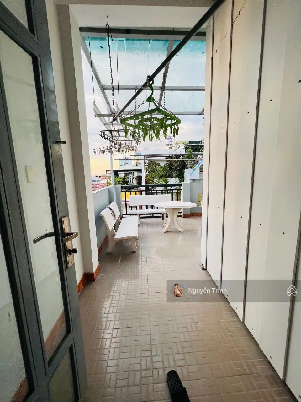 Bán Trước Tết Nhà 1T2L đường ôtô thông thoáng, khu an ninh dân trí .DT 95m2 ngang 5M,Có Gara Ôtô