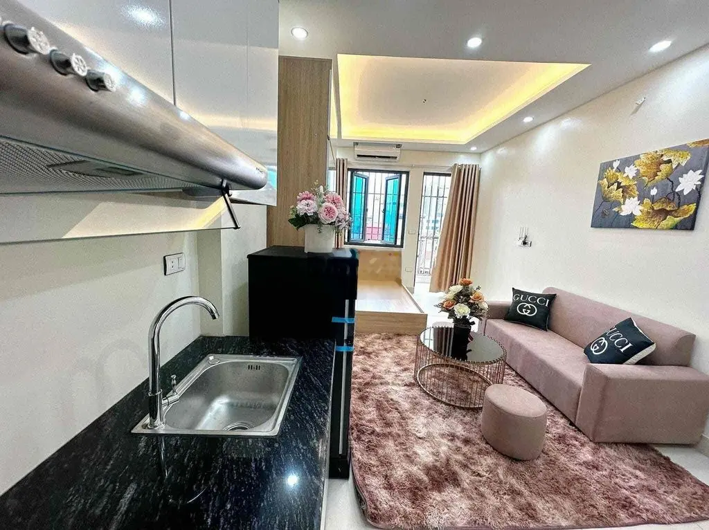 CC BÁN CCMINI NGÕ 68 SN 5 THANH LÂN , NHÀ 7 TẦNG ÔTÔ ĐỖ CỬA , 11 PHÒNG