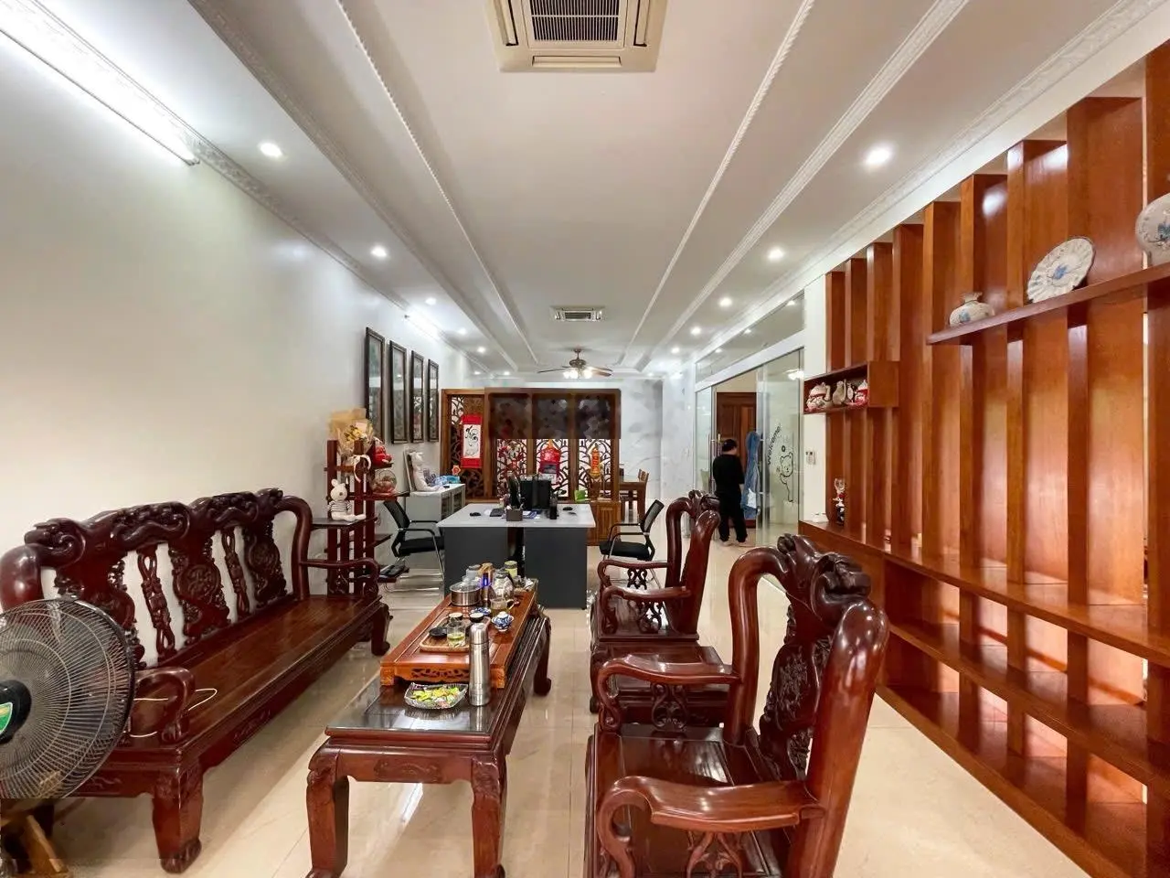 Nhà 3 tầng gốc dân - Dân xây - Độc lập khu phân lô Lê Hồng Phong giá tốt