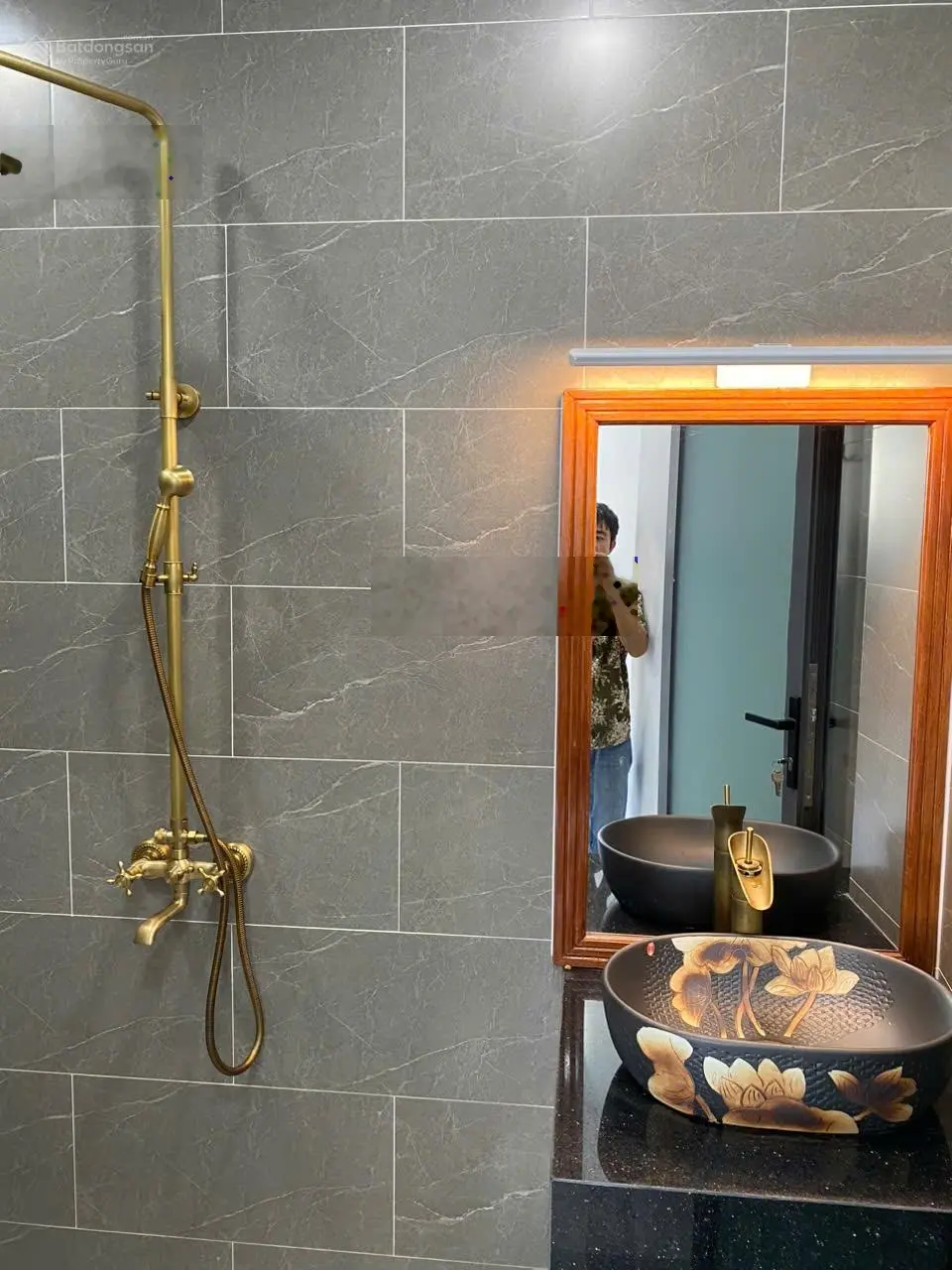 Gởi ae bán gúp 3 căn nhà mới đúc mới tinh mặt tiền đường mai an tiêm phường vĩnh phước hh 70tr/ căn