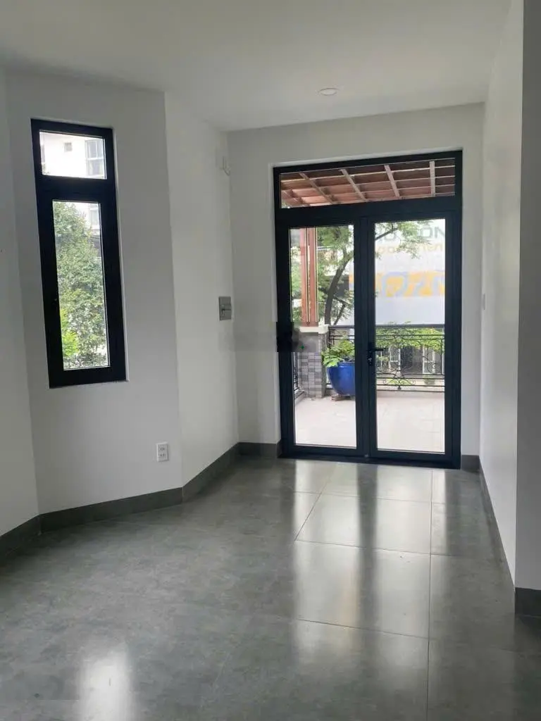 BÁN BIỆT THỰ VIP Đ31. P. PHƯỚC LONG B. THỦ ĐỨC. DT 200M2 4 LẦU. GIÁ CHỈ NHỈNH 20 TY