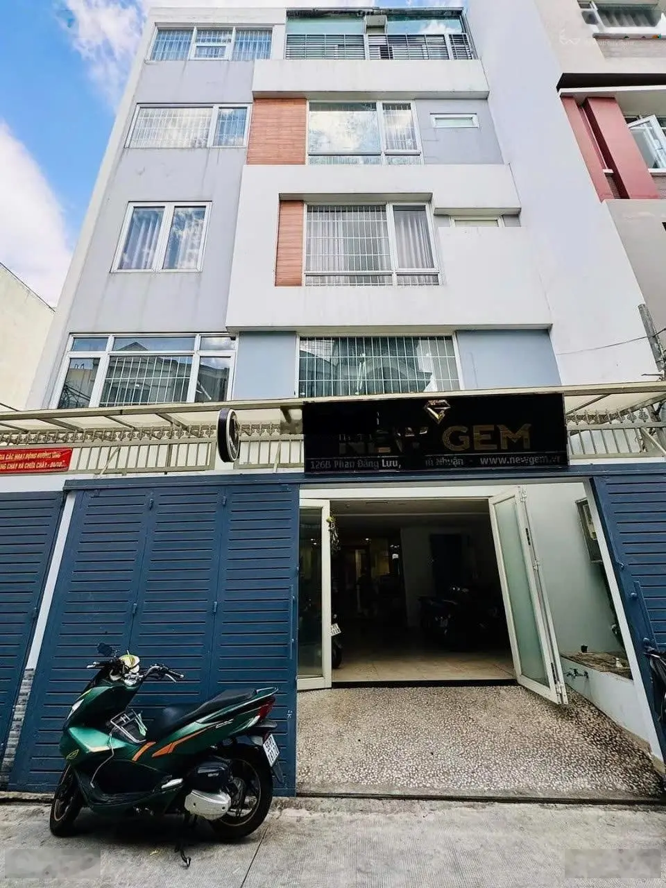 Tin thật 100%: Nhà đẹp HXH 6m Phan Đăng Lưu Q. Phú Nhuận, DT: 8,8x16m, 5 tầng ST, Giá chỉ 24,5 tỷ