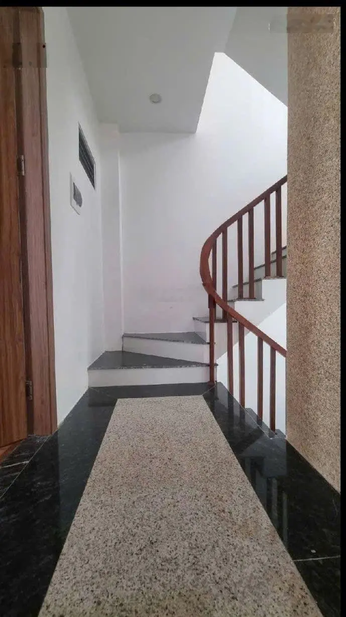 Bán nhà phân lô Bế Văn Đàn ô tô tránh thang máy kinh doanh sầm uất diện tích rộng, nhà