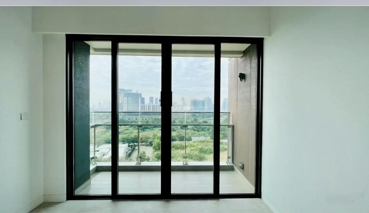 Tin thật 100% - Chính chủ gửi bán căn hộ 2PN The River - giá kịch sàn, tầng cao, view siêu thoáng