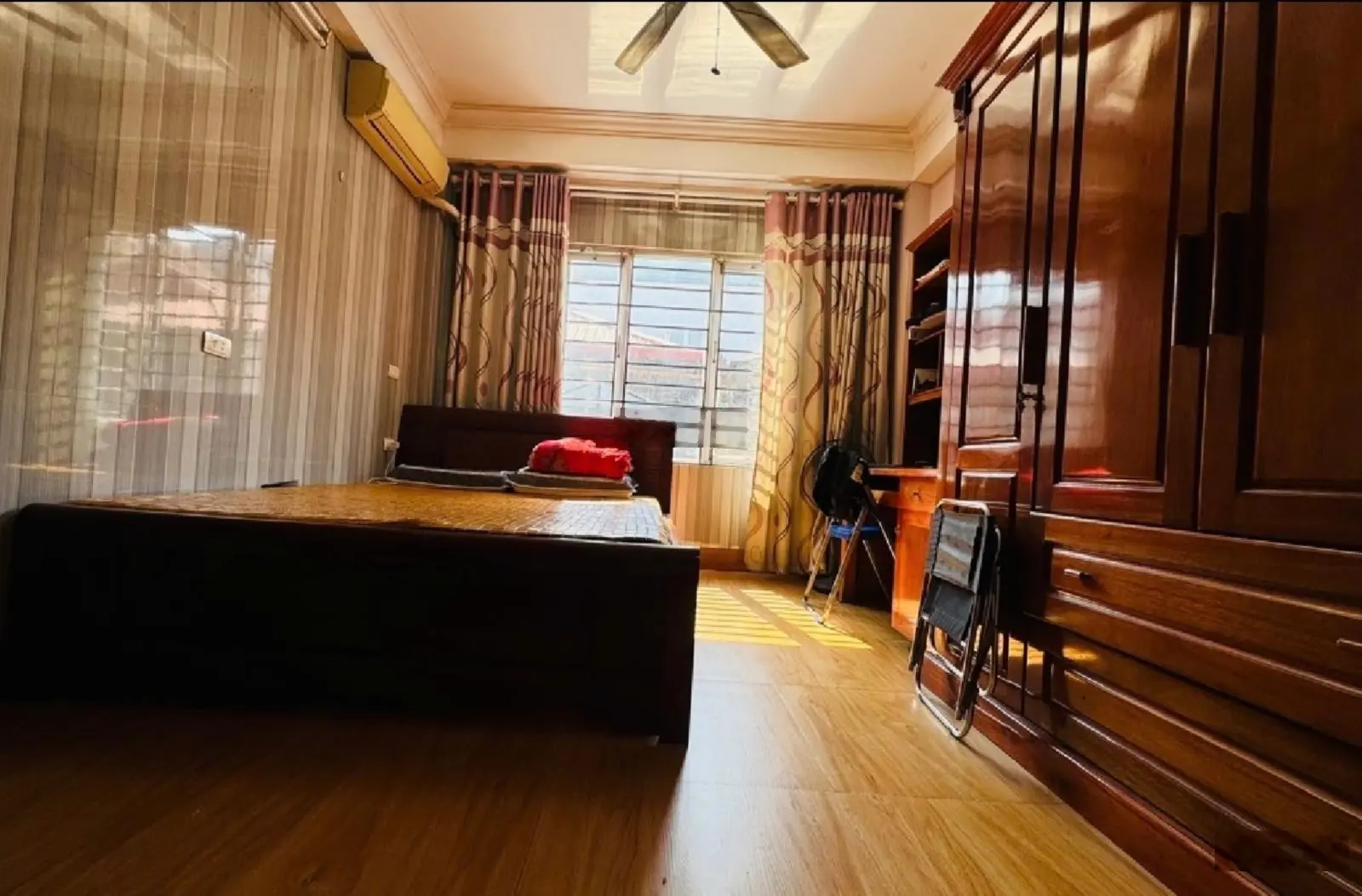 Nhà đẹp, dân xây tại Phú Đô, 45m2 5 tầng, nhà sát phố ngõ thông, nội thất đẹp ở ngay, giá 7,95 tỷ