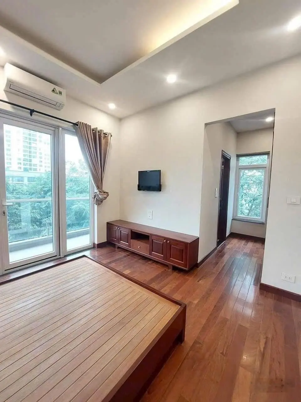 Bán biệt thự Vườn Đào khu vực Vip - Hàng xóm toàn quan chức - Chủ tịch tập đoàn DT: 252m2