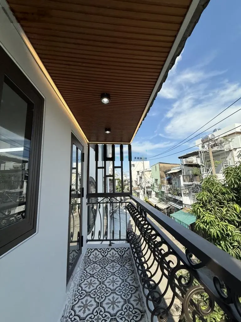 Nhà hxh phan anh , 3 tầng chỉ hơn 2 tỷ